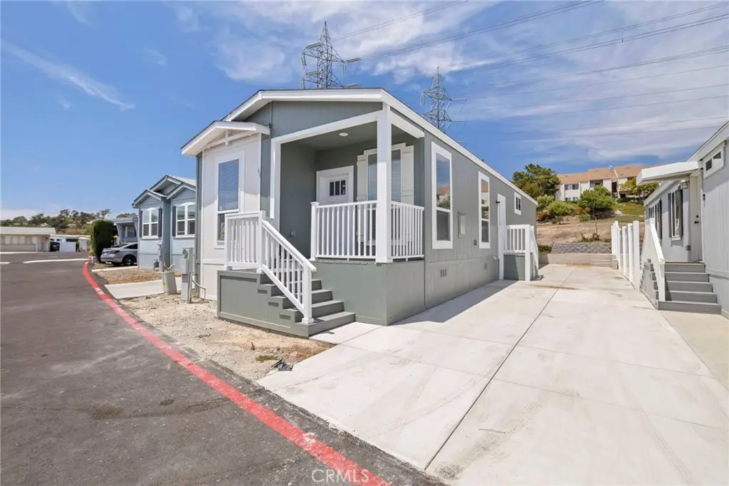 3030 Oceanside Boulevard 65, Oceanside, CA — listing photo 1