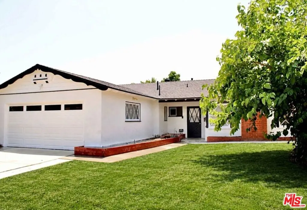 20158 Gresham Street, Winnetka, CA — listing photo 1