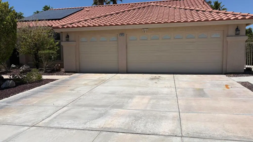Residential Lease for rent at 27875 Avenida Maravilla, Cathedral City, Riverside County, CA featuring 4 beds and 3 baths