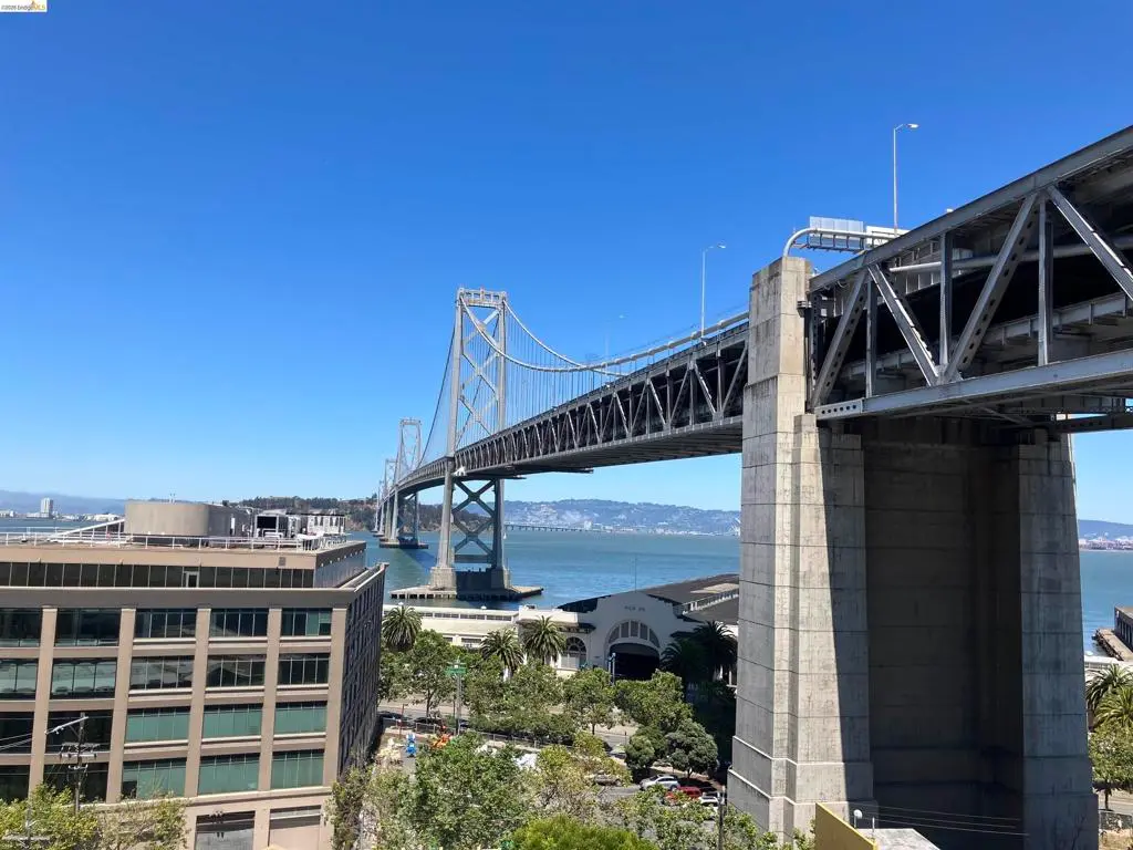 Condominium for sale at 403 Main St 801N, San Francisco, CA featuring 2 beds and 2 baths