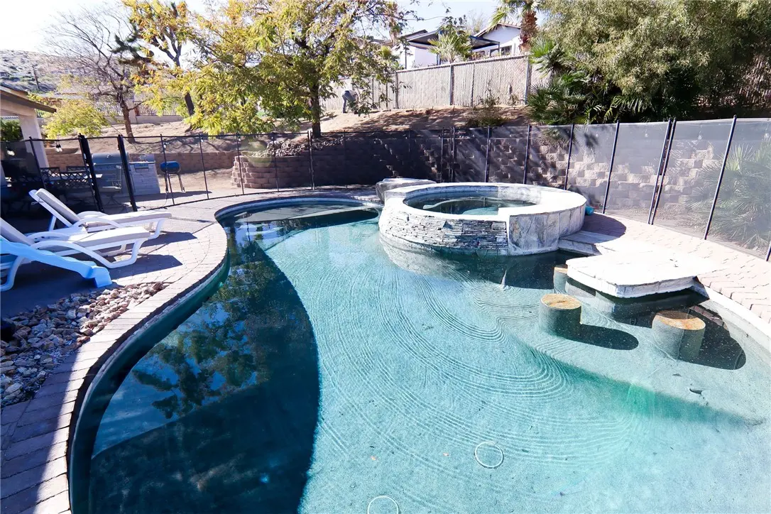 Single Family Residence for rent at 7525 Whitney, Yucca Valley, CA featuring 4 beds and 2 baths