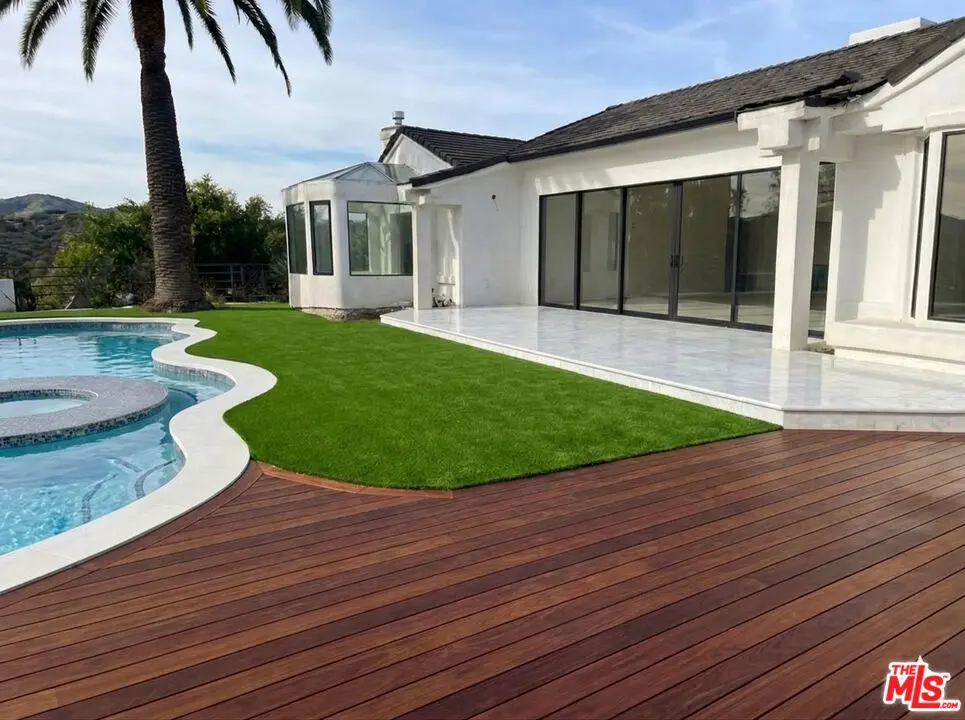 Single Family Residence for sale at 3300 Wonder View Plaza, Los Angeles, CA featuring 9 beds and 8 baths