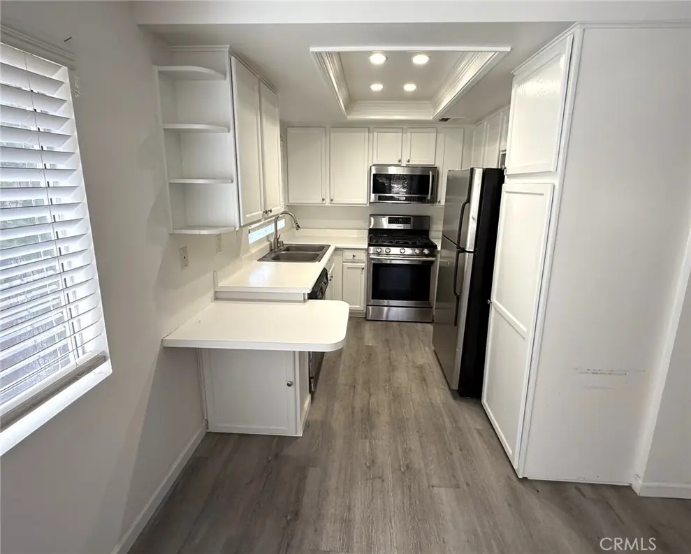 19855 Sandpiper Place 123, Newhall, CA — listing photo 1