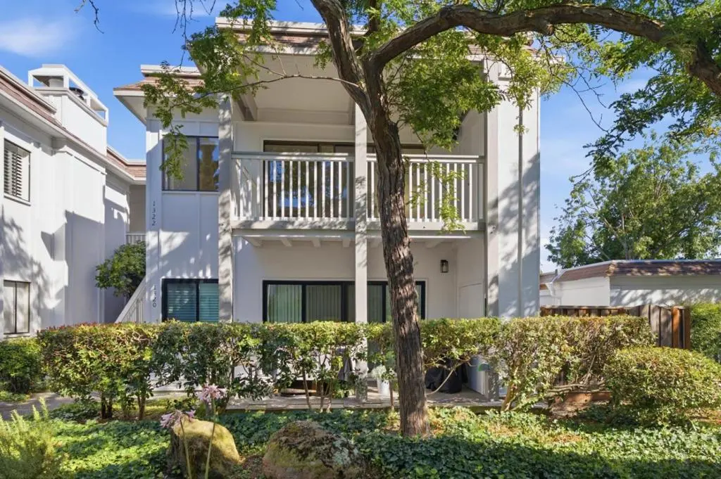 1322 Woodside Road, Redwood City, CA — listing photo 1