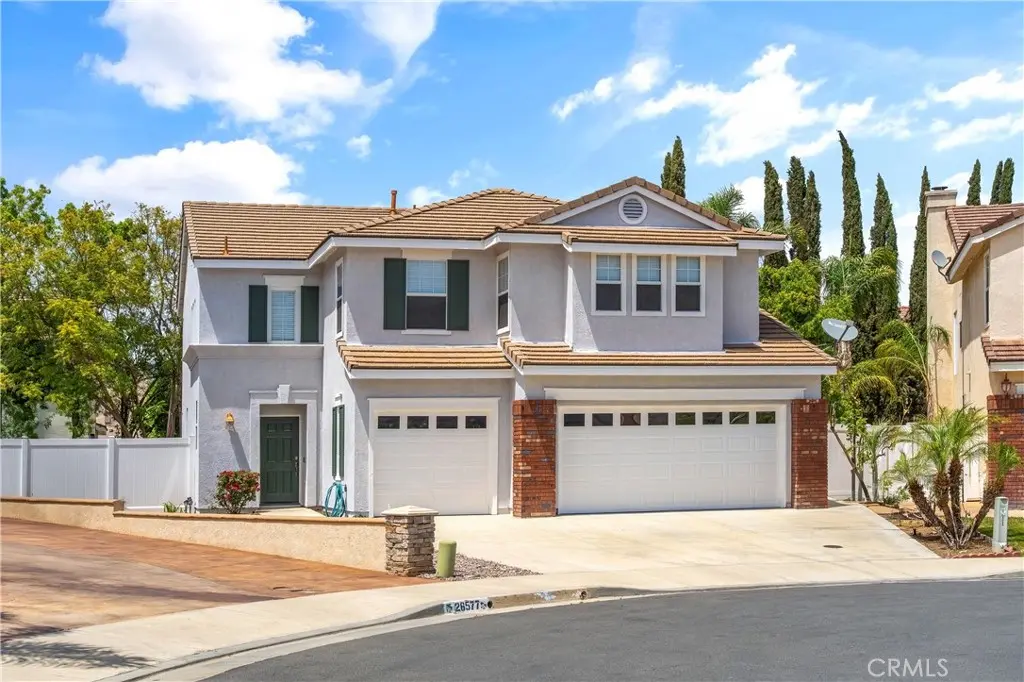 Single Family Residence for sale at 26580 Brickenridge, Murrieta, CA featuring 4 beds and 3 baths