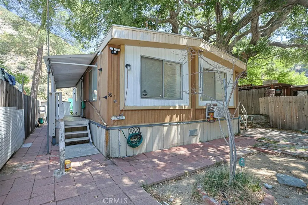 24210 E East Fork Road 38, Azusa, CA — listing photo 1