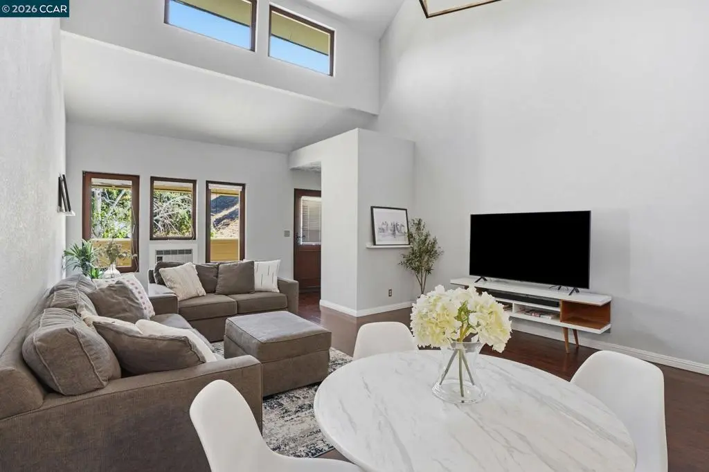 700 Suntree Ln 711, Pleasant Hill, CA — listing photo 1