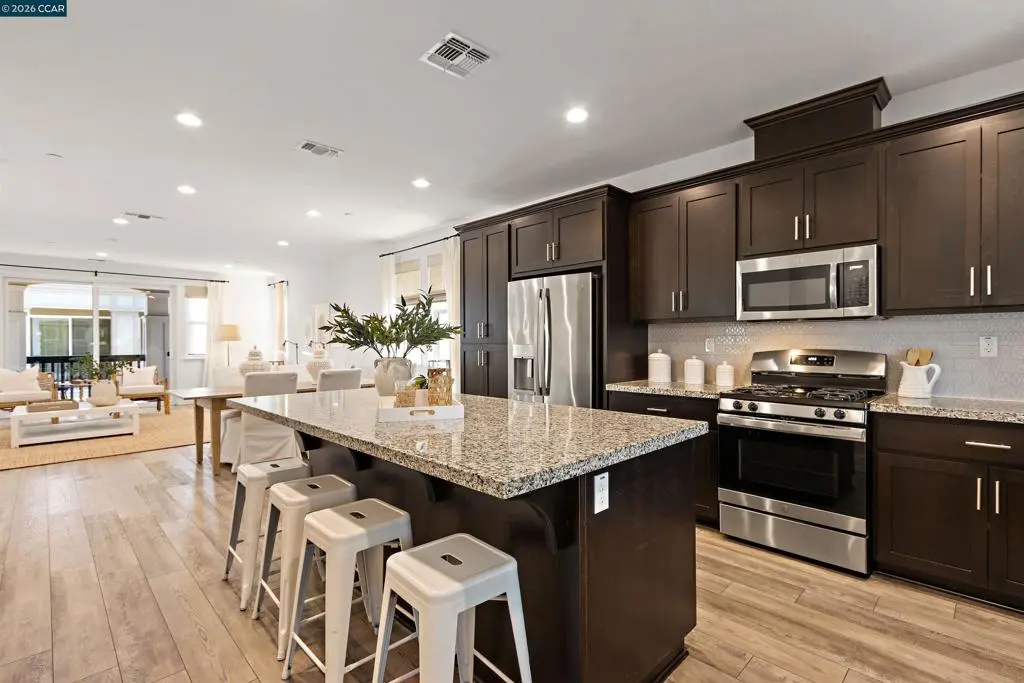 Single Family Residence for sale at 216 Ashton Way, Pleasant Hill, CA featuring 4 beds and 4 baths