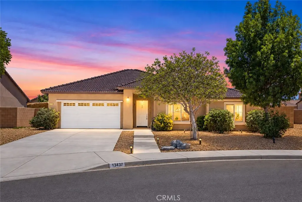 13437 Earl, Victorville, CA — listing photo 1
