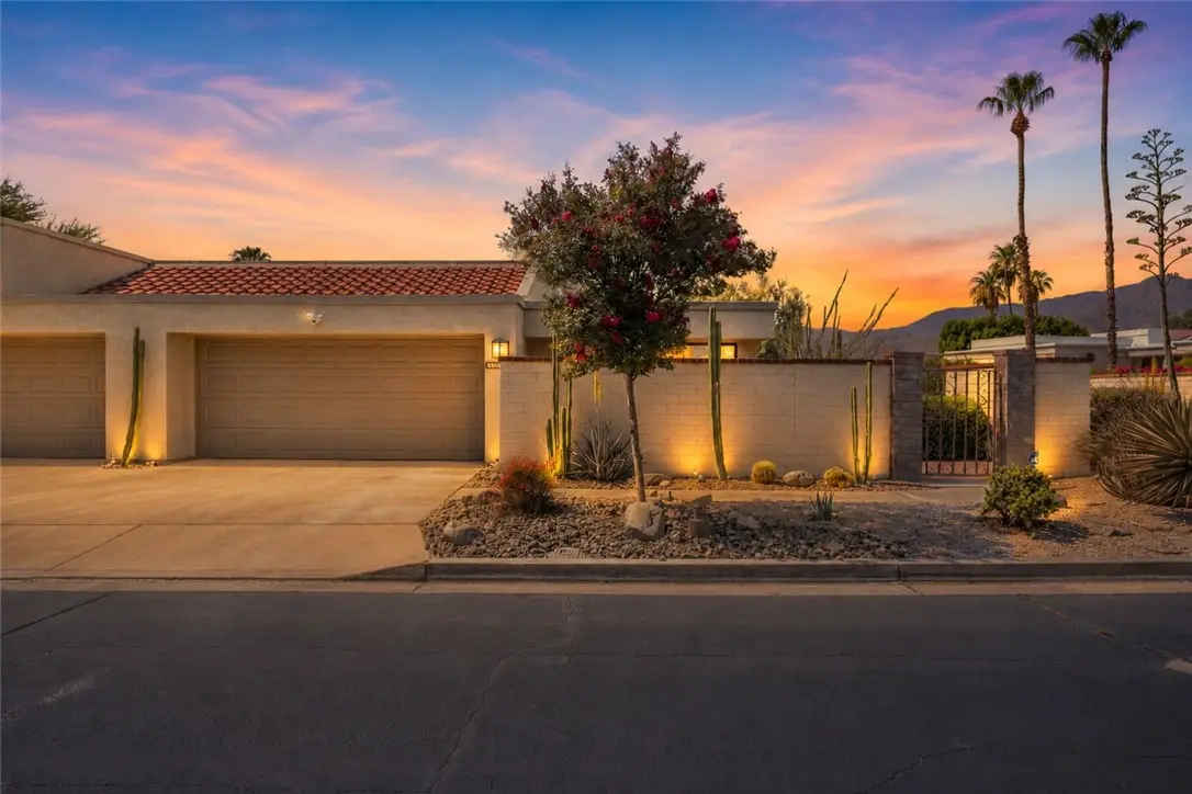 Condominium for sale at 68167 Seven Oaks, Cathedral City, CA featuring 3 beds and 2 baths