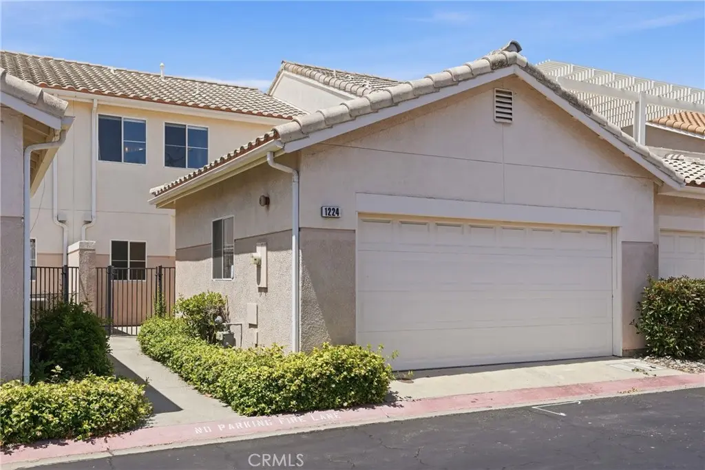 1224 Manzanita, San Luis Obispo, CA — listing photo 1