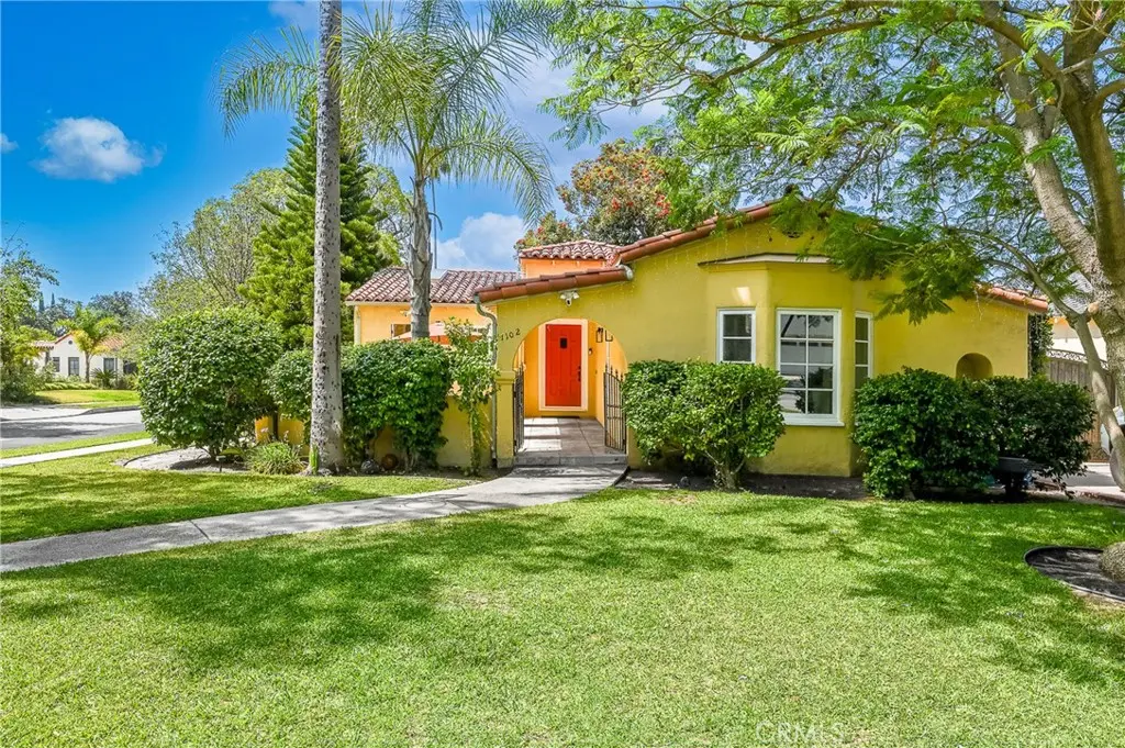 Single Family Residence for sale at 1102 Olmsted Drive, Glendale, CA featuring 5 beds and 4 baths