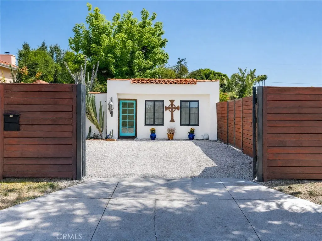 22028 Covello Street A & B, Canoga Park, CA — listing photo 1