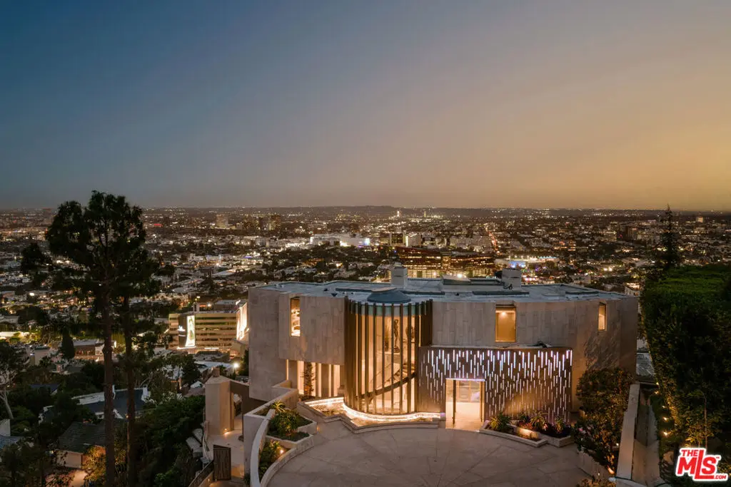 Single Family Residence for sale at 1302 Collingwood Place, West Hollywood, CA featuring 5 beds and 8 baths