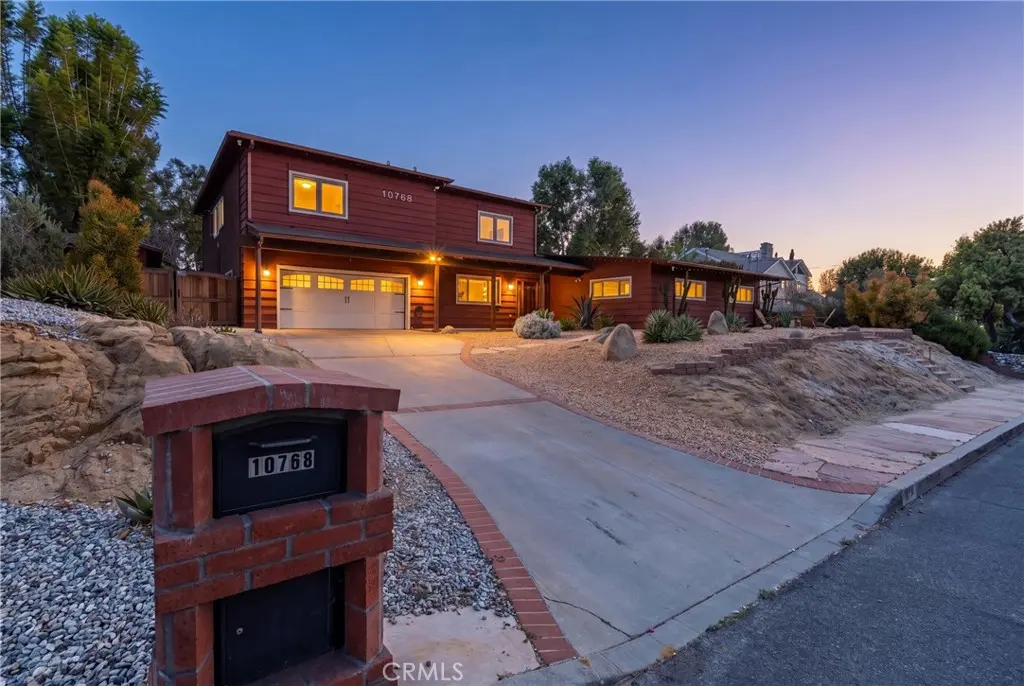10768 Wheatland, Shadow Hills, CA — listing photo 1