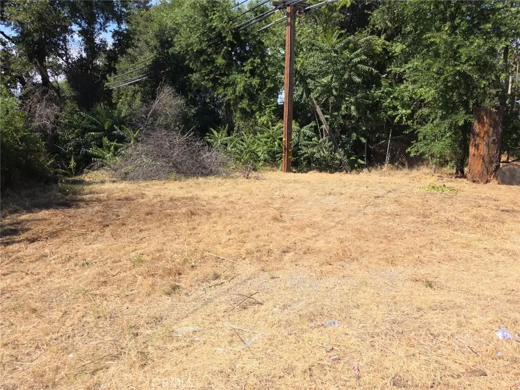 Single Family Residence for sale at 12149 W Highway 99, Red Bluff, CA featuring 3 beds and 1 bath
