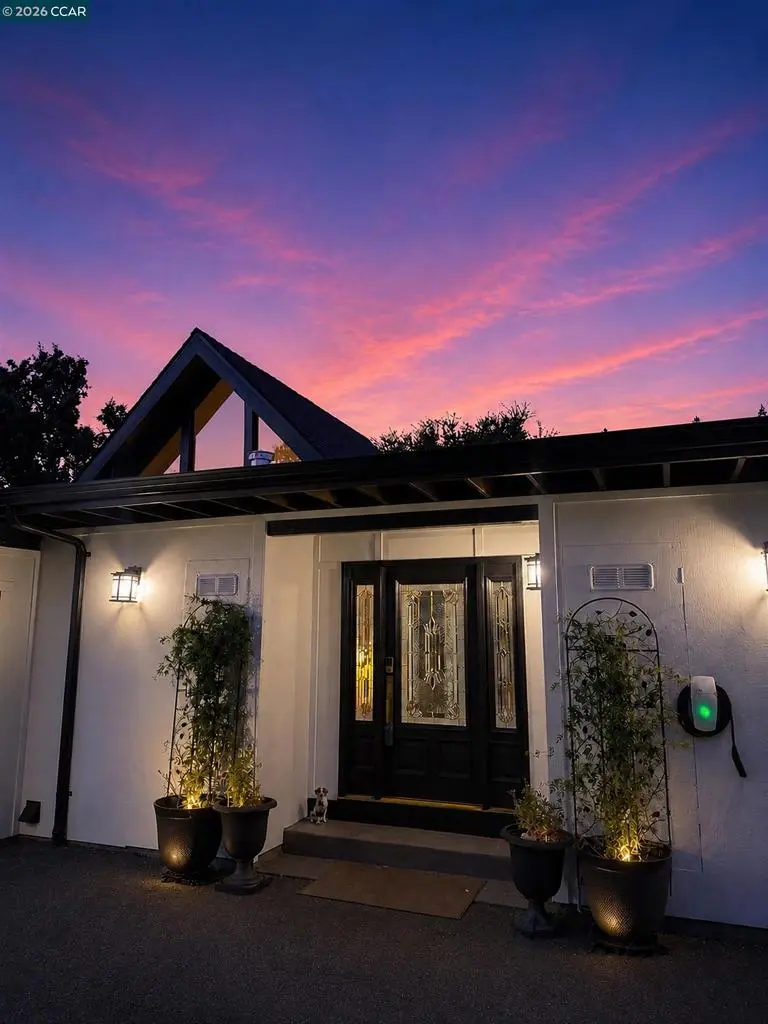 Single Family Residence for sale at 3196 Diablo View Rd, Lafayette, CA featuring 3 beds and 2 baths