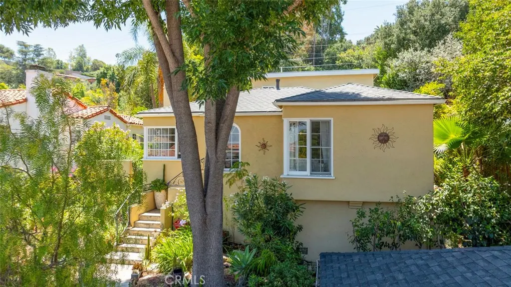 11316 Sunshine Ter, Studio City, CA — listing photo 1
