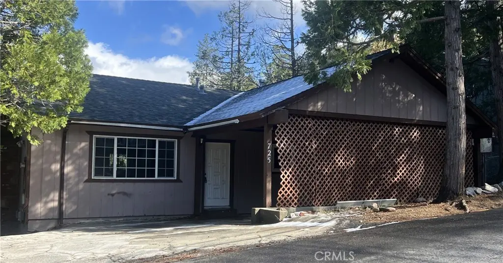 725 Tyrol Drive, Crestline, CA — listing photo 1
