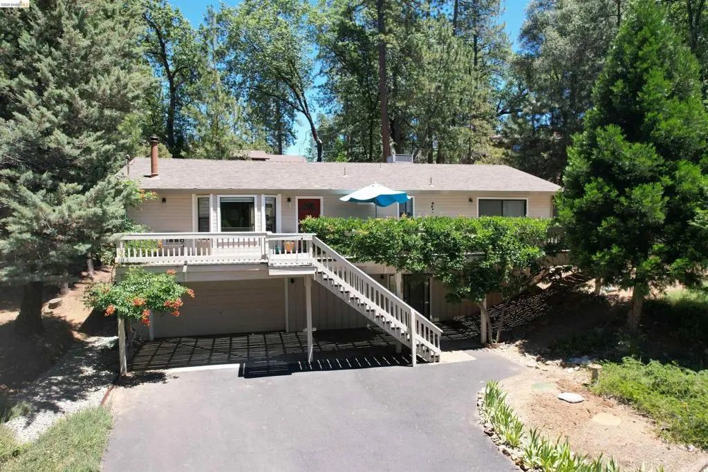 20812 Point View Dr., Groveland, CA — listing photo 1