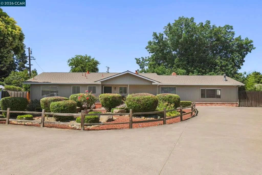 Single Family Residence for sale at 19 Mardock Ct, Pleasant Hill, CA featuring 3 beds and 2 baths