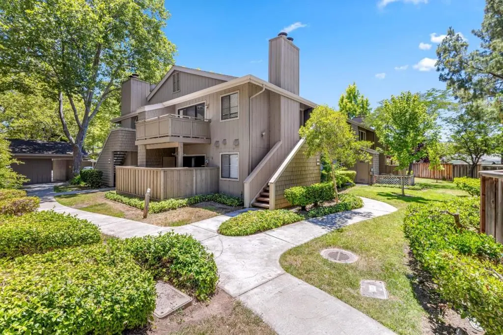 Condominium for sale at 5691 Makati Circle G, San Jose, CA featuring 2 beds and 2 baths