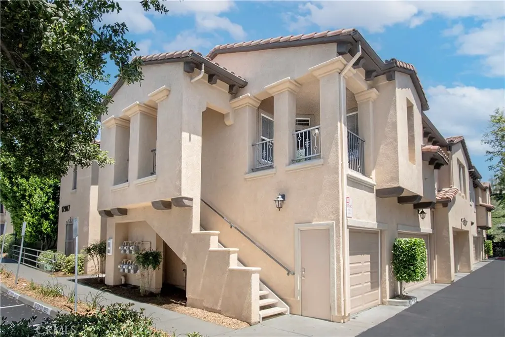 17987 127 Lost Canyon 127, Canyon Country, CA — listing photo 1