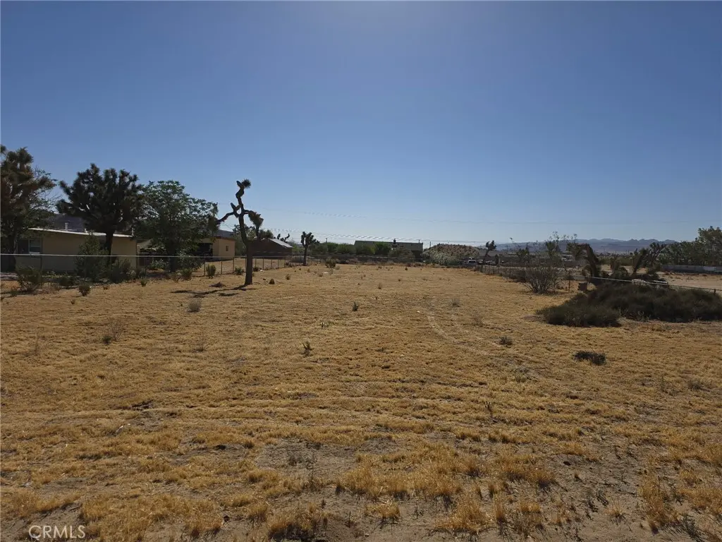 6295 Ruth, Yucca Valley, CA — listing photo 1
