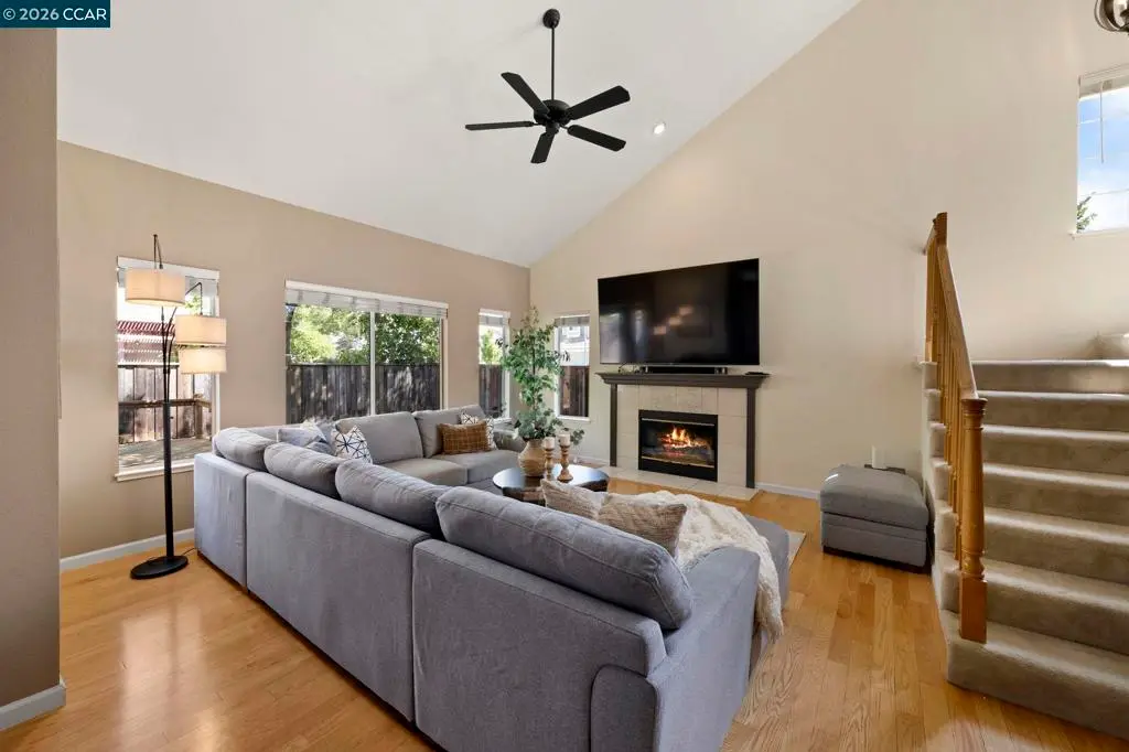 Residential for sale at 637 Julpun Loop, Clayton, CA featuring 3 beds and 3 baths