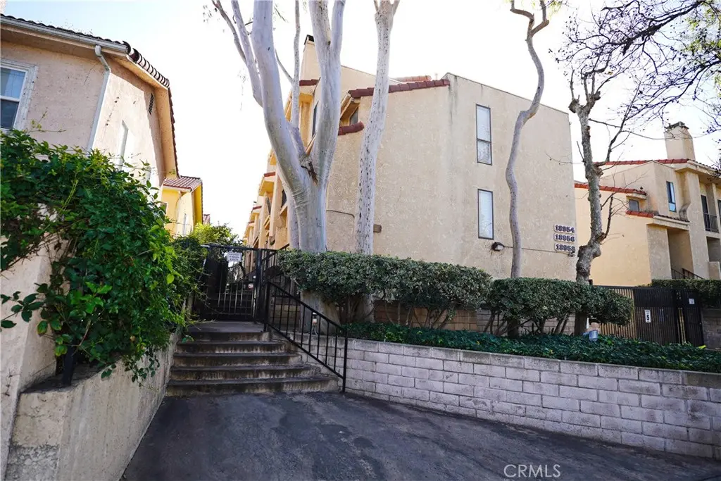 18954 Sherman Way 3, Reseda, CA — listing photo 1