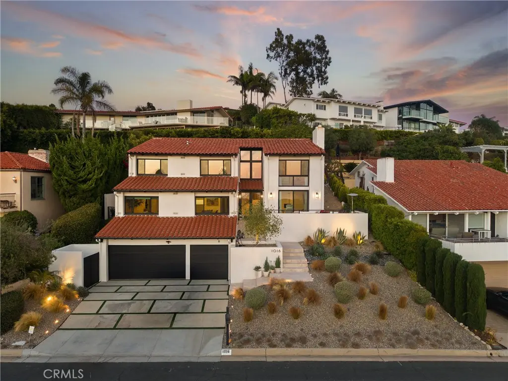 Single Family Residence for sale at 1016 Via Romero, Palos Verdes Estates, CA featuring 4 beds and 3 baths