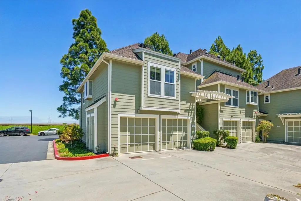 1051 Helm Lane, Foster City, CA — listing photo 1