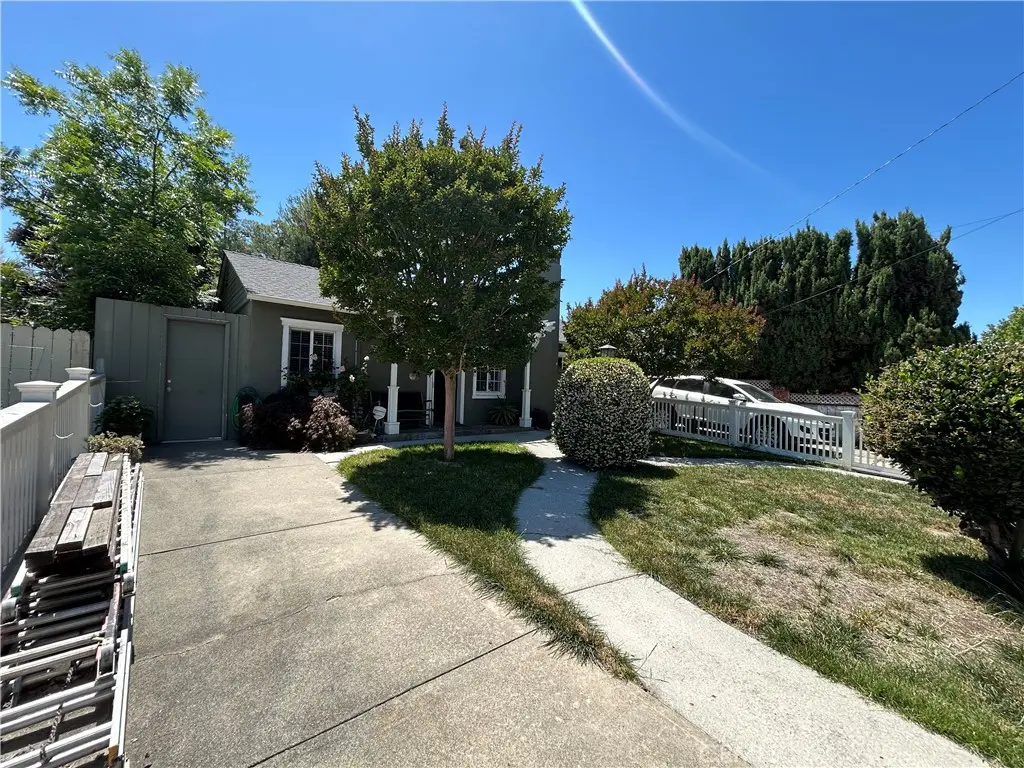 524 Alameda De Las Pulgas, Redwood City, CA — listing photo 1
