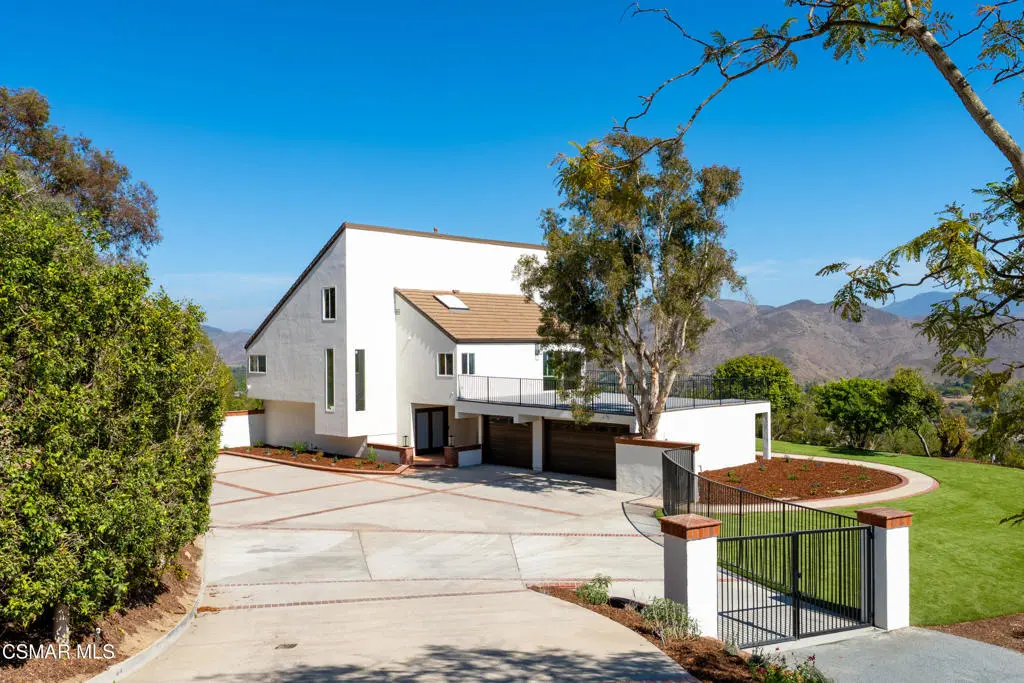 Single Family Residence for sale at 6022 Cielo Vista Court, Camarillo, CA featuring 4 beds and 3 baths