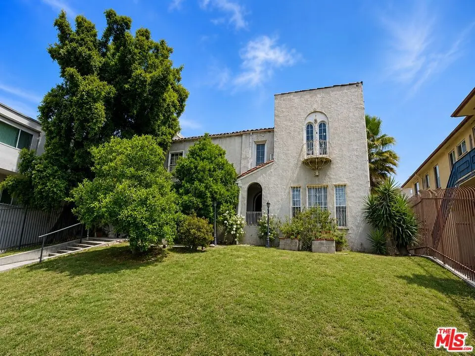 Residential Income for sale at 426 S Catalina Street, Los Angeles, CA featuring 8 beds and 4 baths