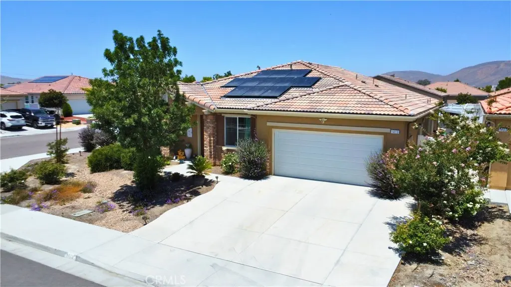 Single Family Residence for sale at 1413 Reeds, San Jacinto, CA featuring 4 beds and 2 baths