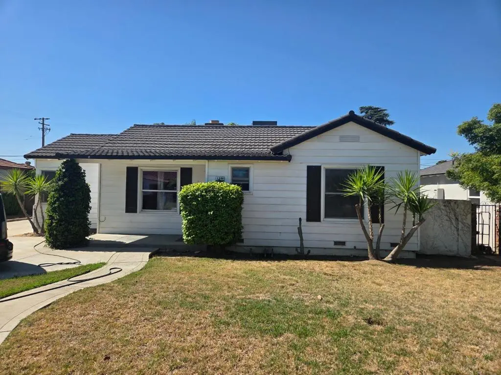 Single Family Residence for sale at 1506 W 5th Street, Madera, CA featuring 3 beds and 2 baths