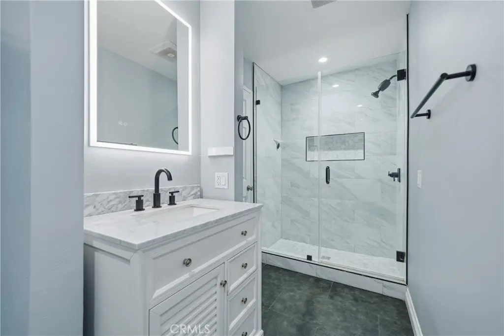 324 E Plymouth Street 21, Inglewood, CA — listing photo 1