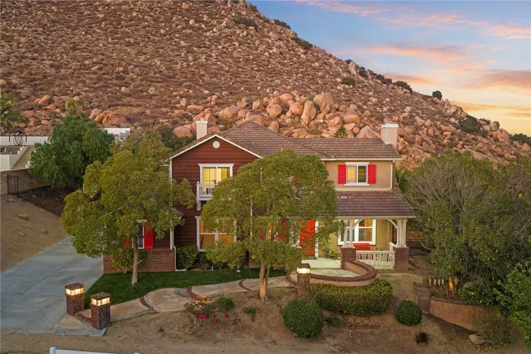 Single Family Residence for sale at 1465 Andalusian, Norco, CA featuring 5 beds and 4 baths