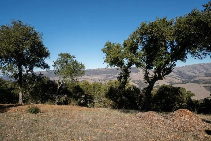 17114 Cachagua Road, Carmel Valley, CA — listing photo 1