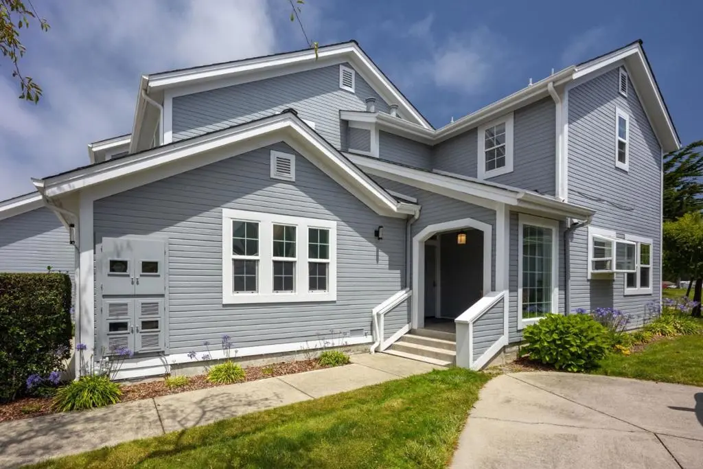 12 Bayhill Place, Half Moon Bay, CA — listing photo 1