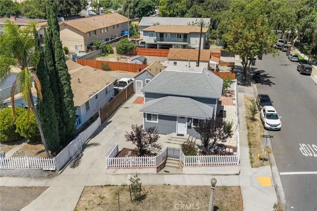 Single Family Residence for sale at 402 E Grand, Corona, CA featuring 2 beds and 1 bath