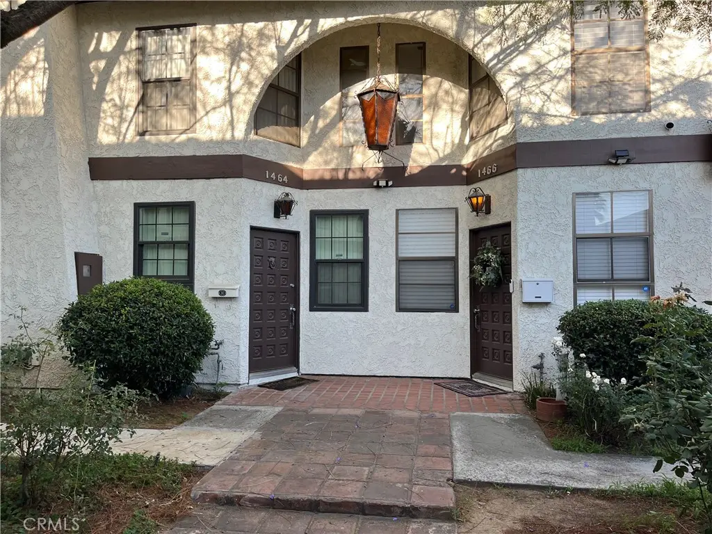Condominium for sale at 1464 Everton, Riverside, CA featuring 3 beds and 2 baths