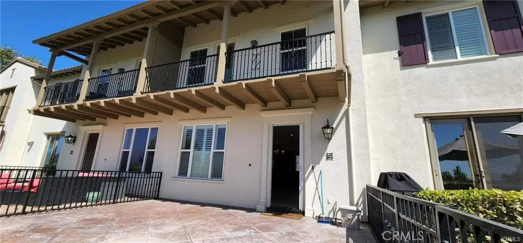 827 Terrace E 6, Diamond Bar, CA — listing photo 1