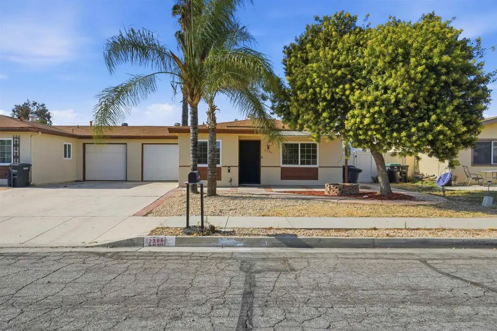 Single Family Residence for sale at 2386 San Bernardo Ave, Hemet, CA featuring 3 beds and 1 bath
