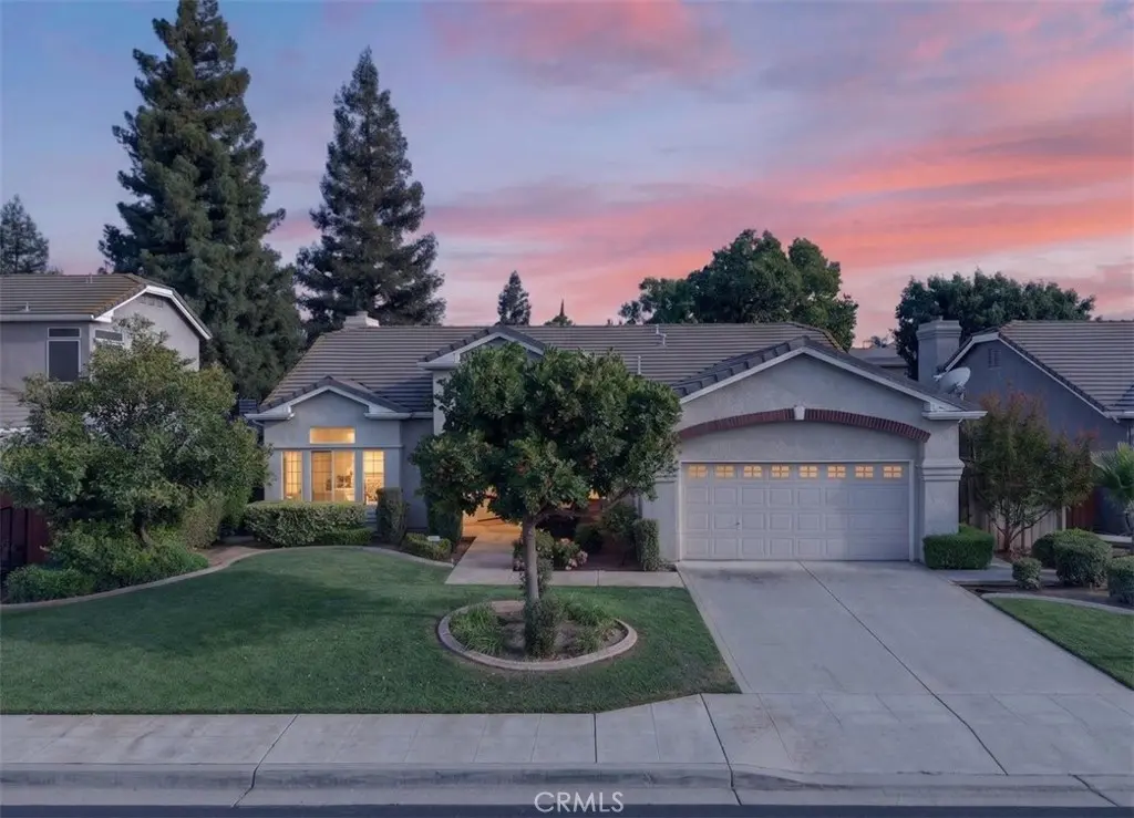 2554 Twain AVE, Clovis, CA — listing photo 1