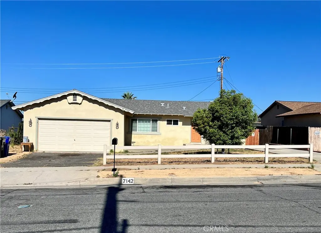 7142 Church, Highland, CA — listing photo 1