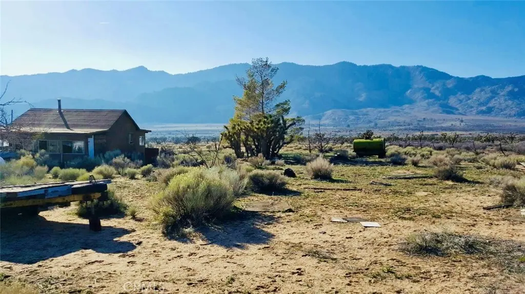 39602 Kelso Valley, Weldon, CA — listing photo 1