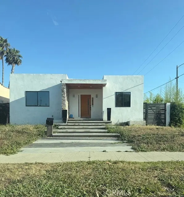 Single Family Residence for sale at 1858 W 78th, Los Angeles, CA featuring 3 beds and 2 baths