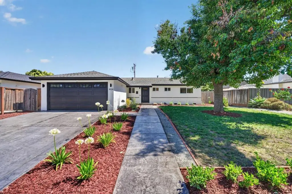 Single Family Residence for sale at 1434 Myrtle Avenue, San Jose, CA featuring 3 beds and 2 baths